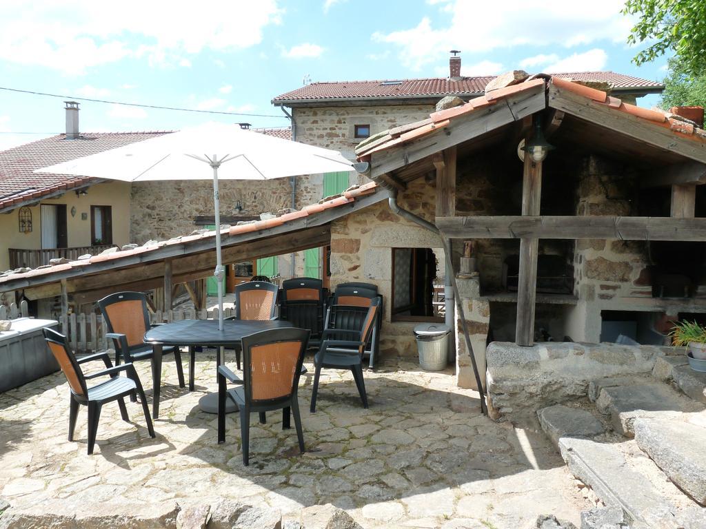 Les Deux Freres Hotel Échandelys Esterno foto